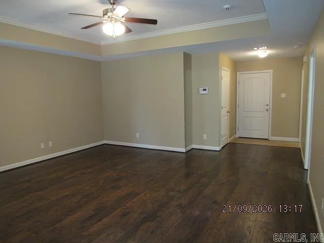 3 bed, 2.0 bath, 1348 sqft, $1,650 — Photo 3