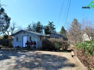 19083 Leaf Ln, Redding, CA 96003