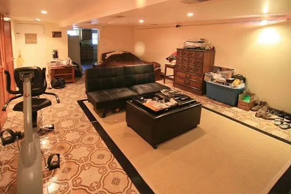 Rented by Horowitz Real Estate | media 39