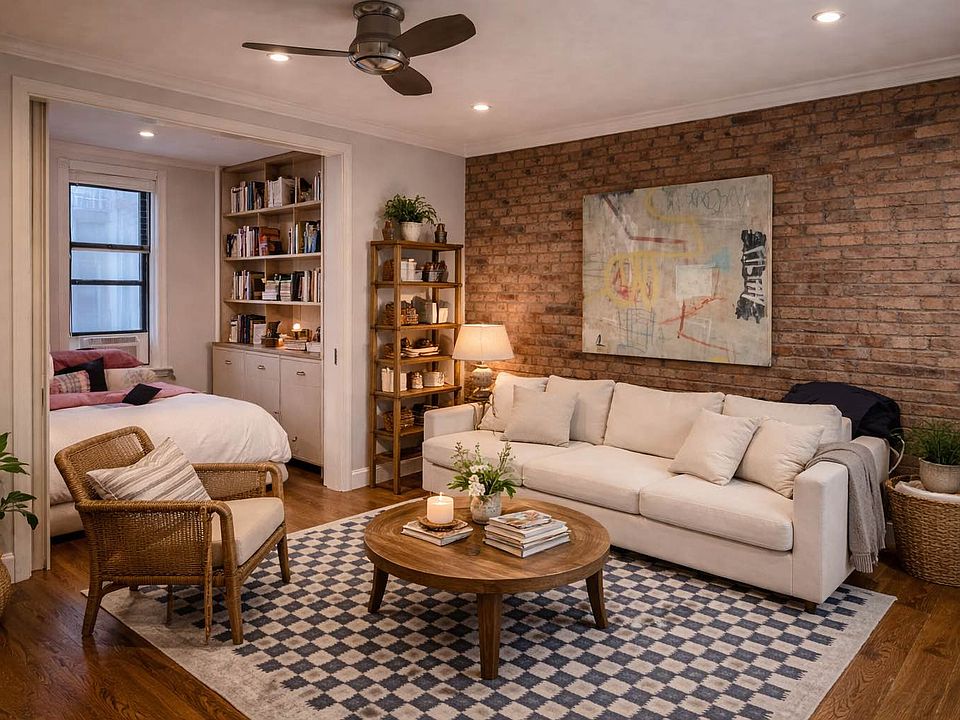 1st image of 120 Christopher St APT 10