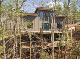 10 Hemlock Rdg, Blairsville, GA 30512