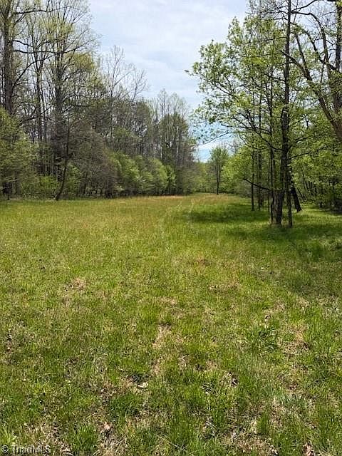 1st image of 1636 Baker Crossroad Rd