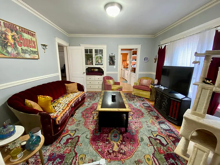 19 Burton St #2 — Photo 27