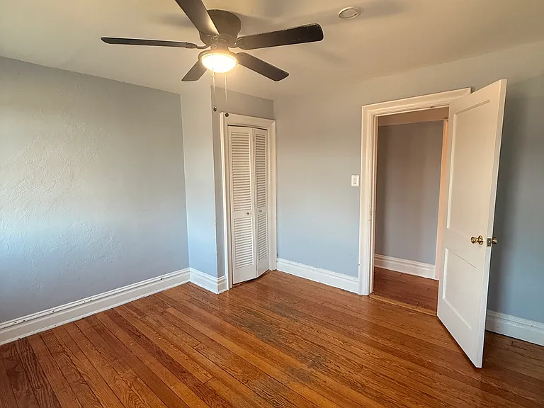 56 Warner Ave #3 — Photo 5