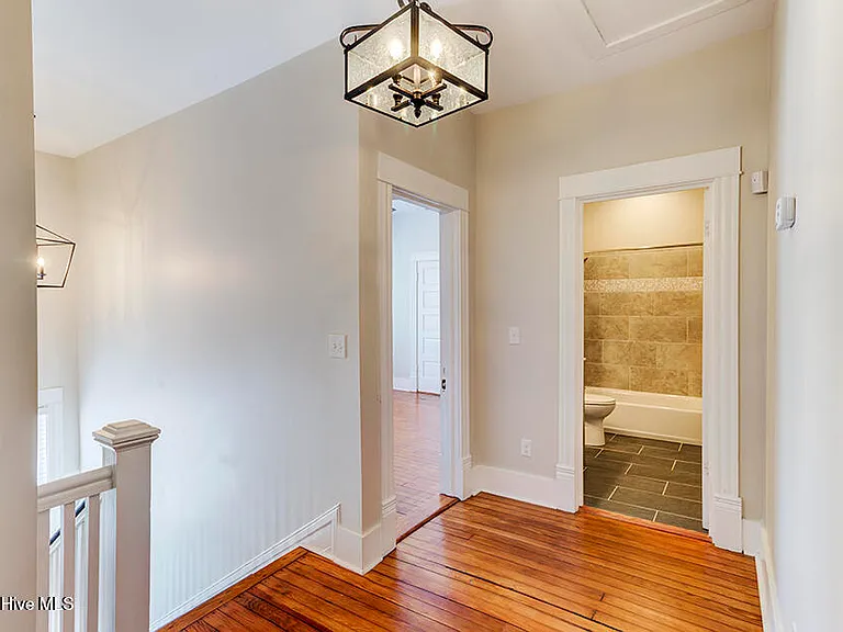1812 Market St — Photo 19