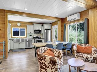 12 Maple Rd, Winter Park, CO 80482