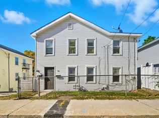 15 Blackstone St, Blackstone, MA 01504