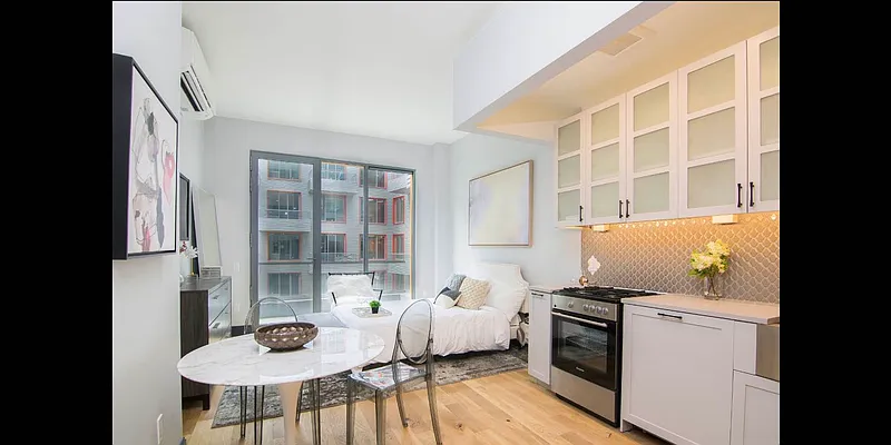 Rented by The KCI Group | media 6