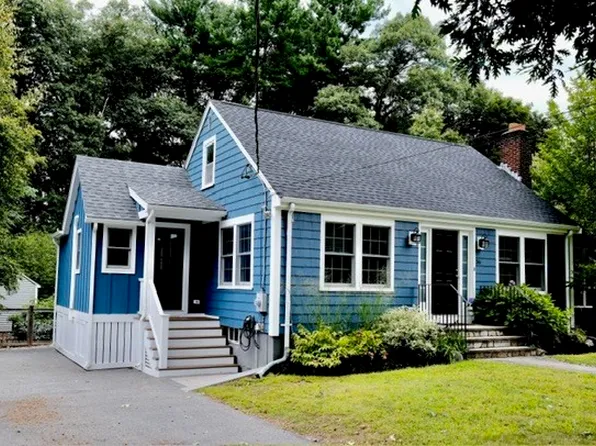 36 Intervale Ter, Reading, MA 01867