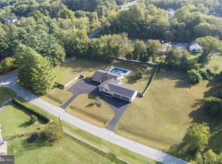 33 Goshen Ct, Gaithersburg, MD 20882