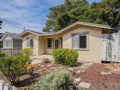414 Sinex Ave, Pacific Grove, CA, 93950