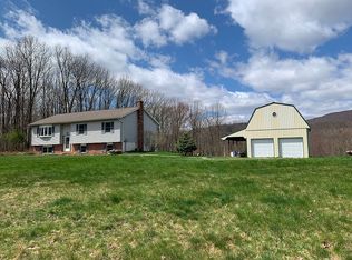 699 Gypsy Camp Hollow Rd, Tyrone, PA 16686