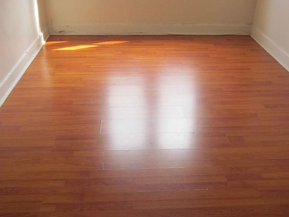 4th image of 136 N New Hampshire Ave APT 1