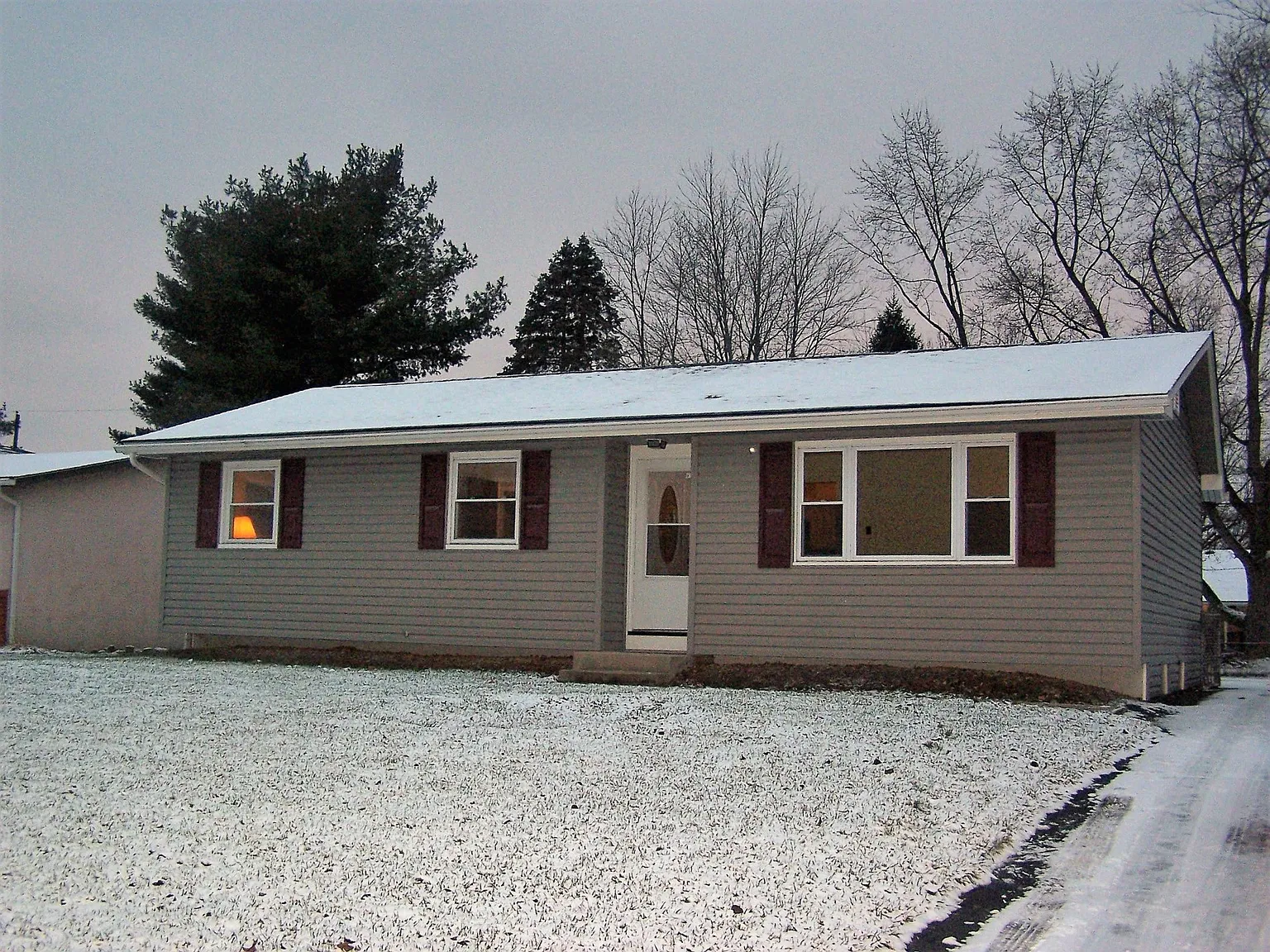 445 Stygler Rd N photo 1