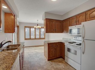 12100 Grouse St NW APT 605, Coon Rapids, MN 55448
