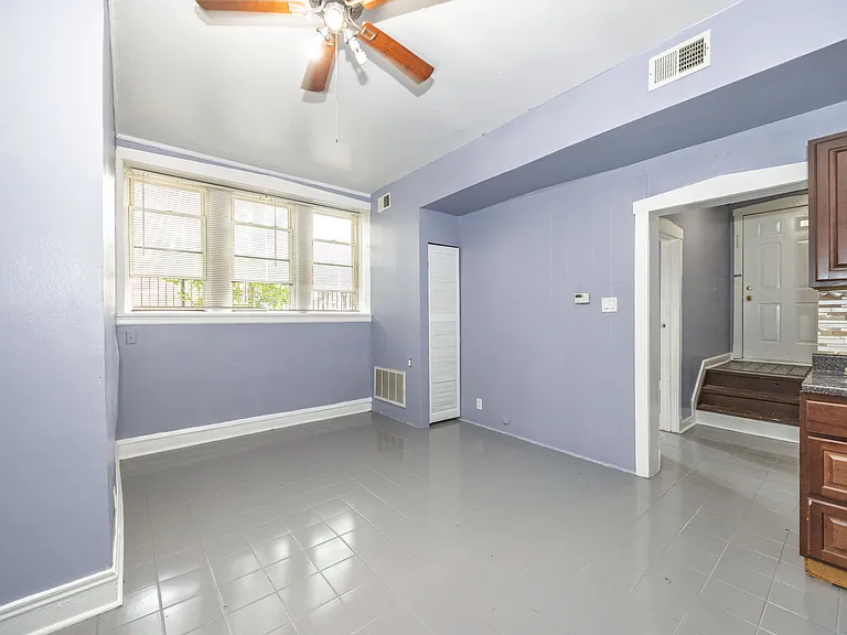4437 N Hazel St #G — Photo 6
