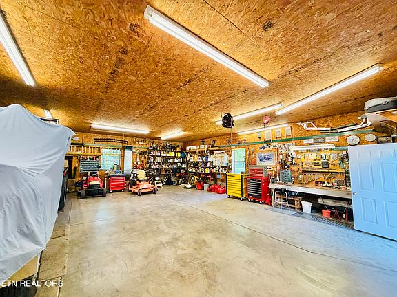 57th image of 1710 Murphy Myers Rd