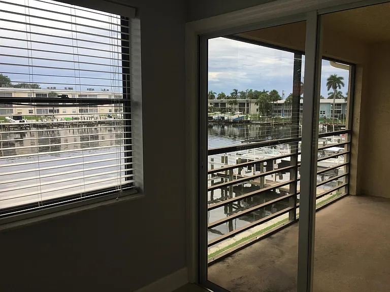 309 Lake Cir #202 — Photo 9