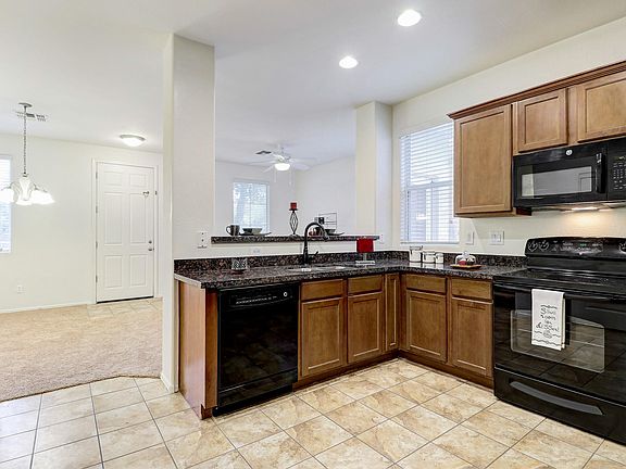 5th image of 117 N 87th Ave