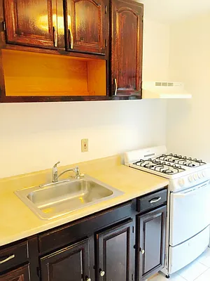 Rented by The Macon Realty | media 5