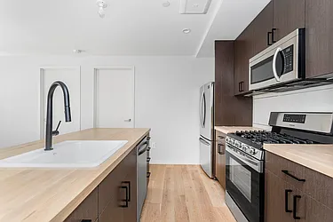 Rented by Living New York