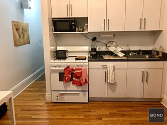 Rented by Bond New York