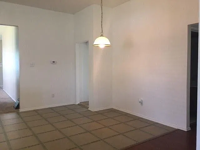 4 bed, 1899 sqft, $2,990 — Photo 3