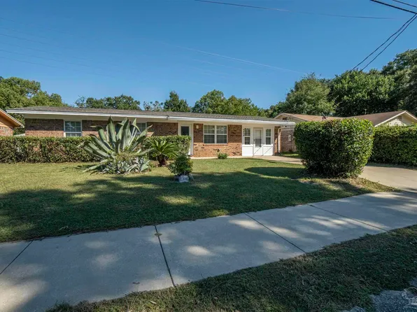 4494 Landes Dr, Pensacola, FL 32505