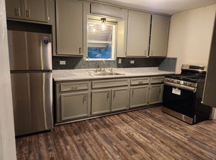 319 Benbrook Dr, Palestine, TX 75801