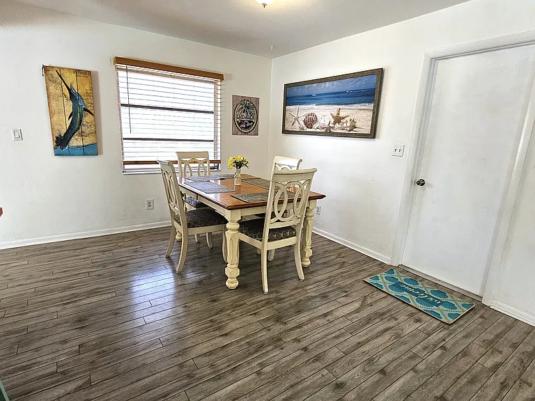 4010 Outer Dr — Photo 8