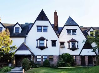 213-40 29th Ave, Bayside, NY 11361