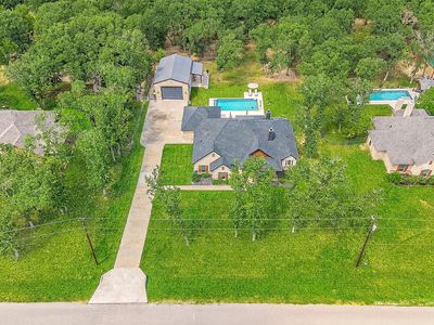 320 Scenic Wood Dr, Azle, TX, 76020