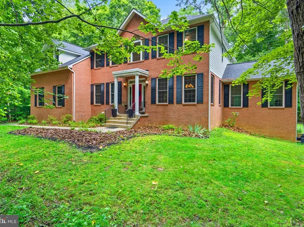 11928 Lyons Glen Ct, Dunkirk, MD 20754