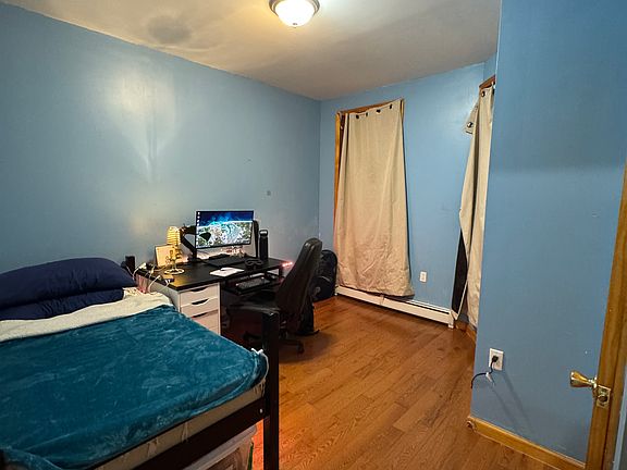 4th image of 271 51st St APT 1
