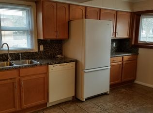 23450 Norwood Ave, Oak Park, MI 48237