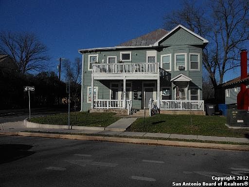 1st image of 303 Florida St APT 6