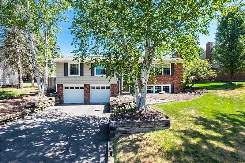 1st image of 140 Kenney Dr
