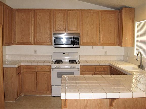 2nd image of 13358 2nd Ave