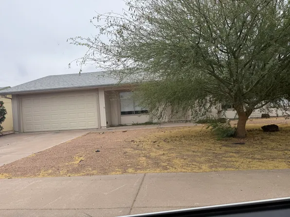 4215 E Tamaya St, Phoenix, AZ 85044