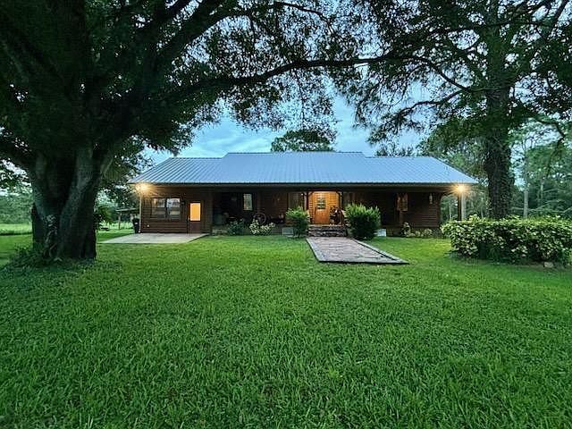 1st image of 12350 NE 26th Avenue