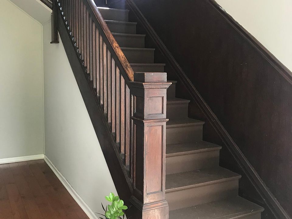 1st image of 750 Willey St #3