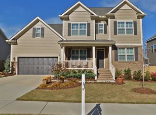 8413 Rosiere Dr, Cary, NC 27518