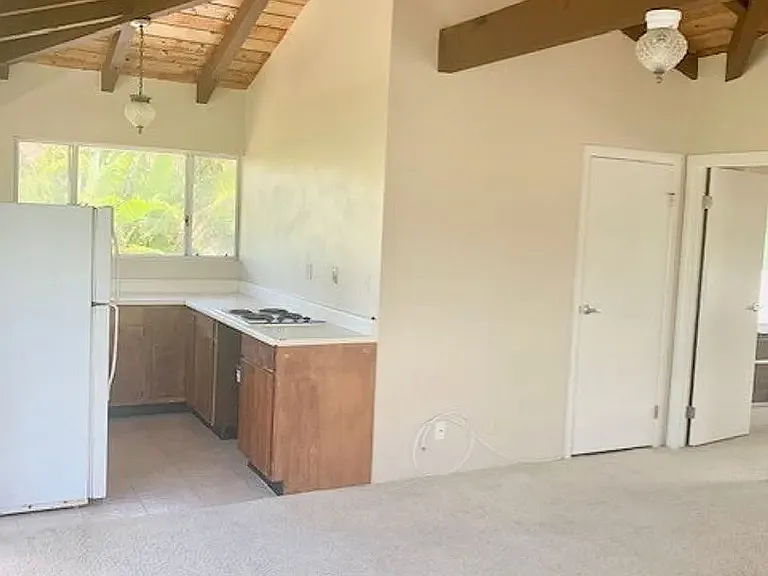 372 Auwinala Rd — Photo 10