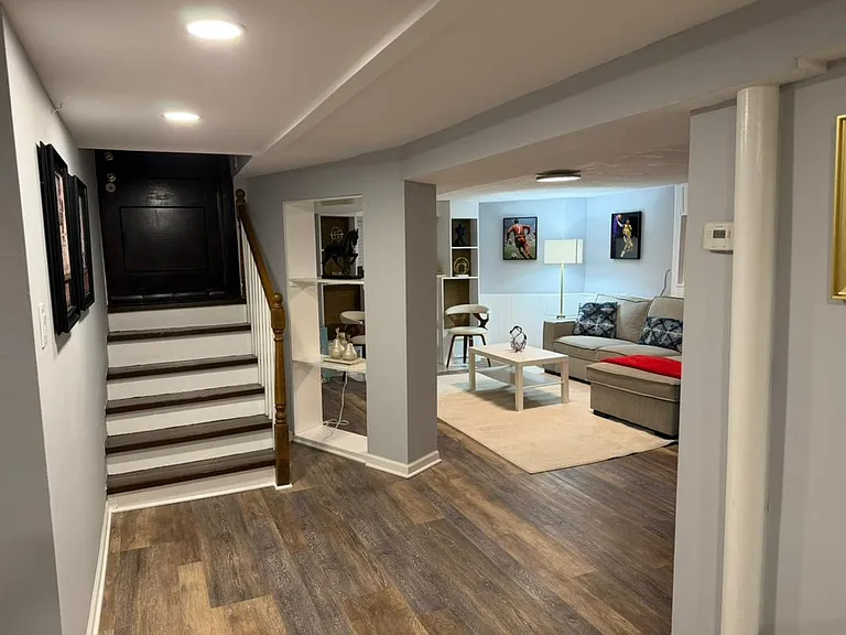 5443 N Saint Louis Ave — Photo 10