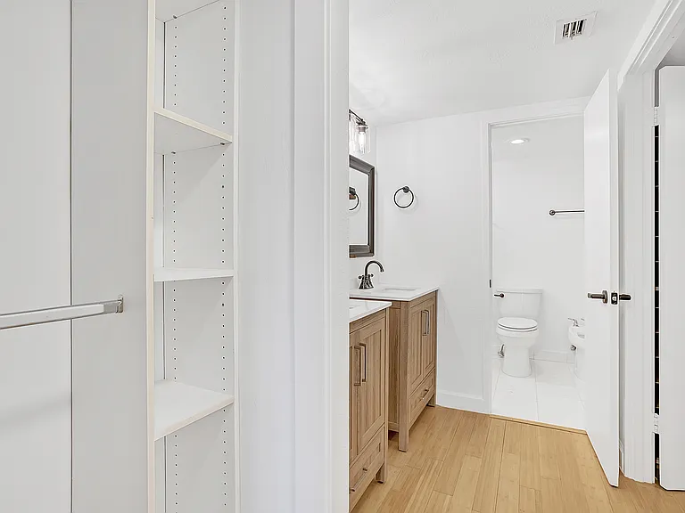 1541 Brickell Ave #105 — Photo 67