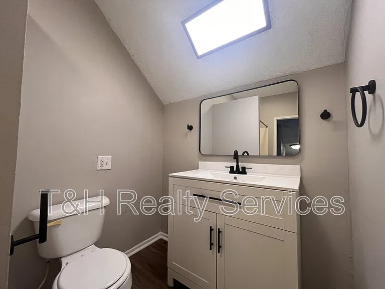 609 S Crystal St — Photo 20