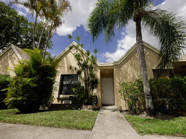 3652 NW 83rd Ln, Sunrise, FL 33351