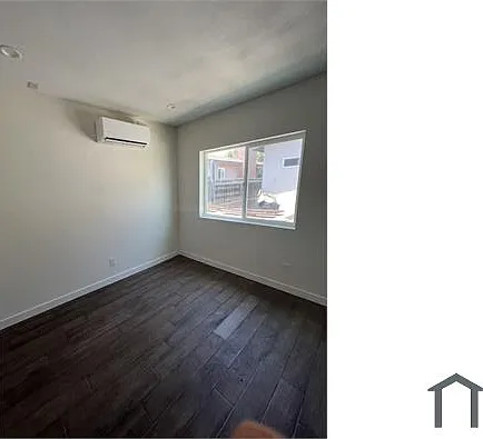 1340 E Market St #B — Photo 5
