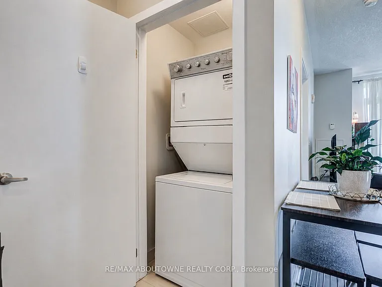 2490 Old Bronte Rd #219 — Photo 27
