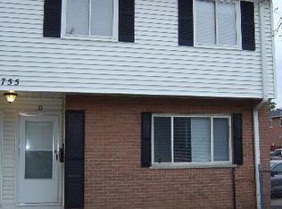 755 N Randall Rd APT D, Aurora, IL 60506